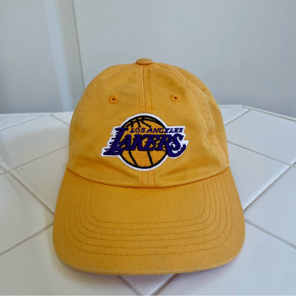 NBA Los Angeles LAKERS Embroidered Logo Yellow Purple Adidas Kids Youth Cap Hat